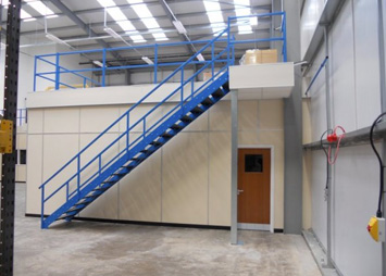 warehouse mezzanine flooring